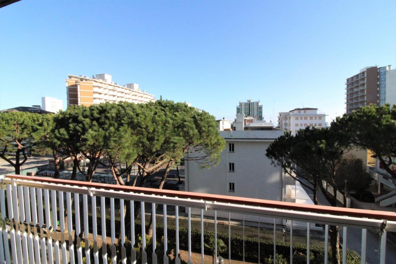 Appartamenti Puerto Do Sol Lignano Sabbiadoro Exteriér fotografie