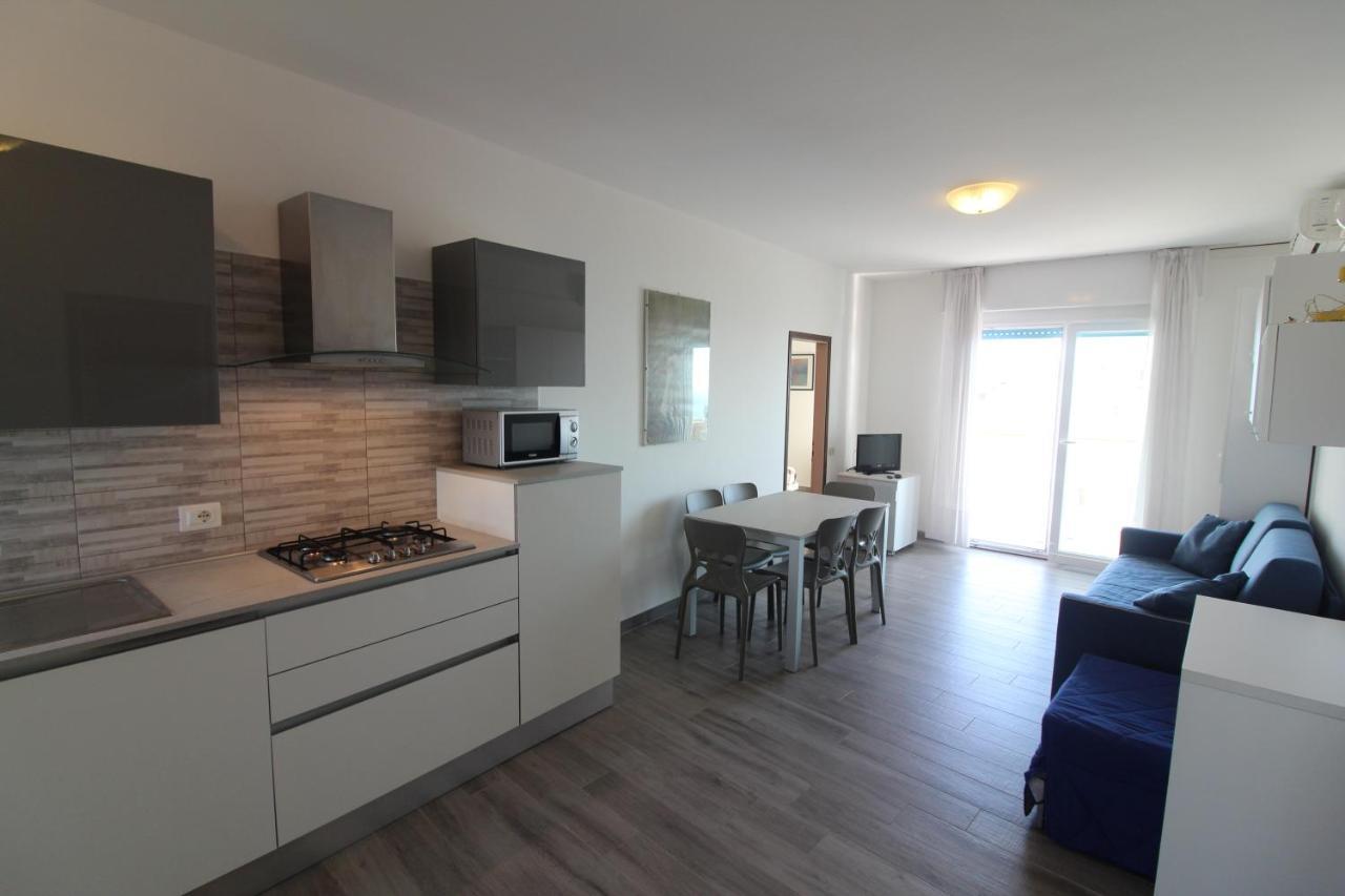 Appartamenti Puerto Do Sol Lignano Sabbiadoro Exteriér fotografie