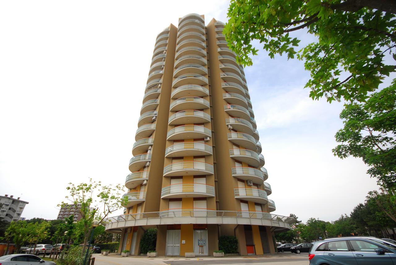 Appartamenti Puerto Do Sol Lignano Sabbiadoro Exteriér fotografie